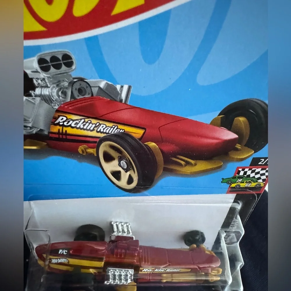Hot Wheels Rockin Railer Racing car ๐๏ธ - Picture 4 of 4